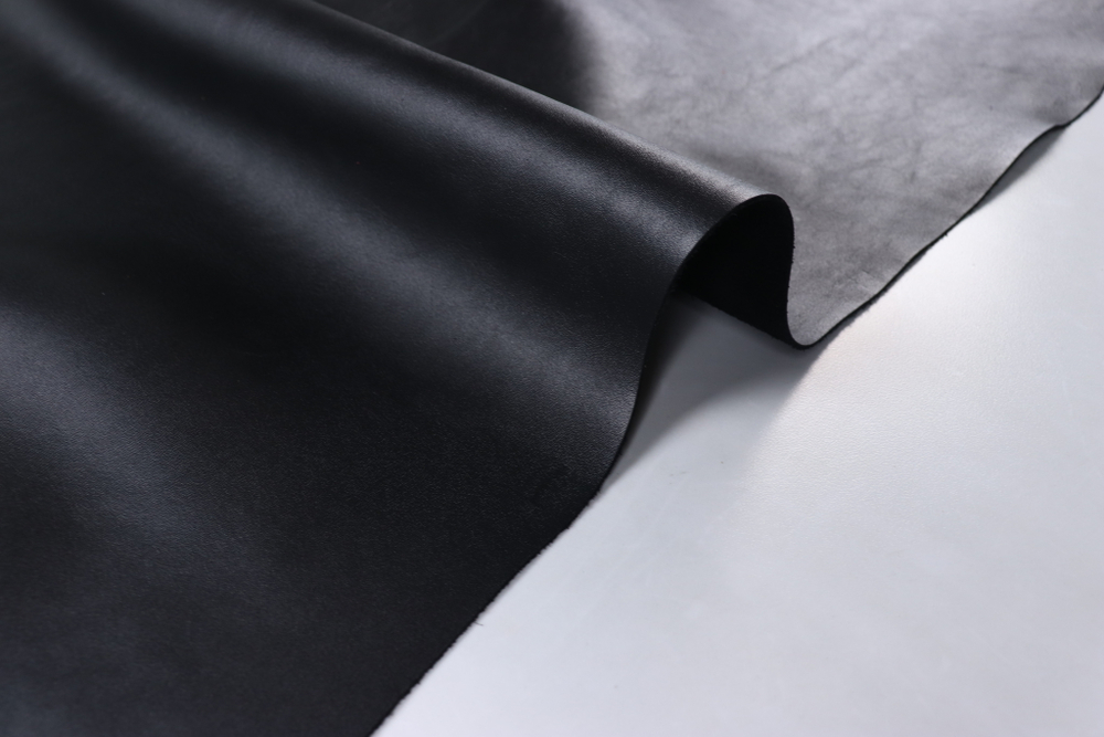 1,3-1,5 Кожа для верха обуви Неман черный