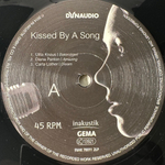 Сборник Dynaudio: Kissed By A Song (Германия 2014г.) 2х12", 45 RPM