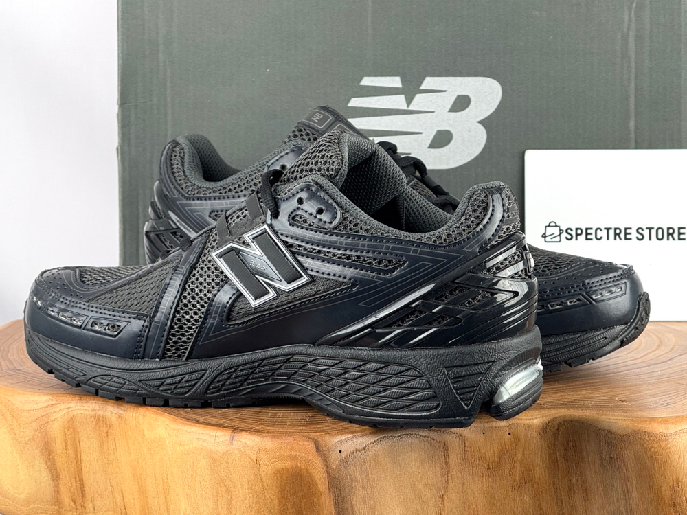 New Balance 1906R Black Metallic Silver