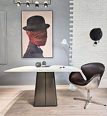 Поворотное кресло Swan Aviator