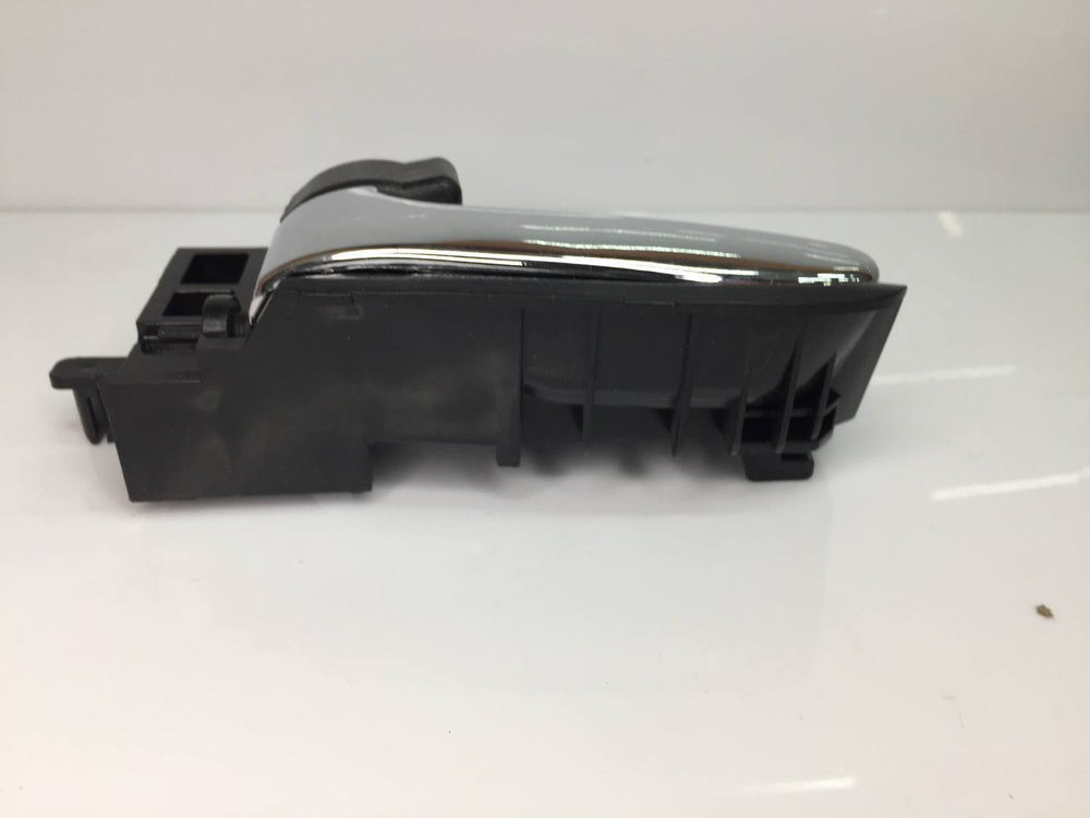 Ручка двери внутренняя ЛЕВАЯ B6105300B28 Lifan Solano, Solano New