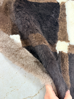 Ковер прямоугольный натуральный мех овчина, 210 х 170 см.