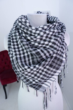 Палантин монохромный