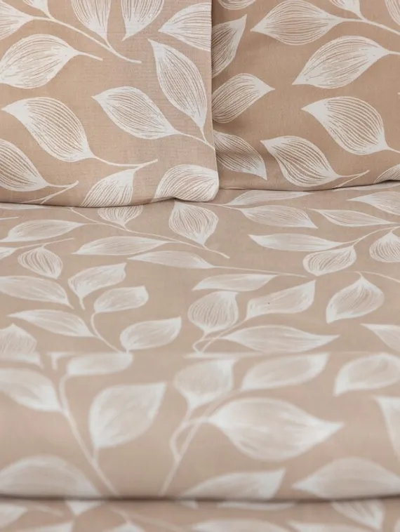 Постельное бельё 1,5сп Экономь и Я «Осенние листья» 143х215см, 145х214см, 50х70см-1шт, 60г/м2, микрофибра