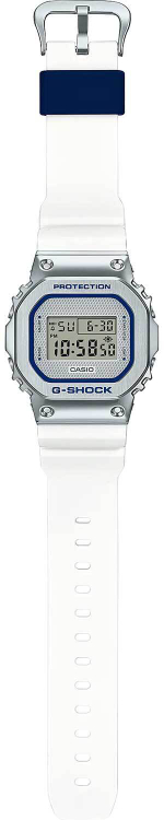 Наручные часы Casio GM-5600LC-7