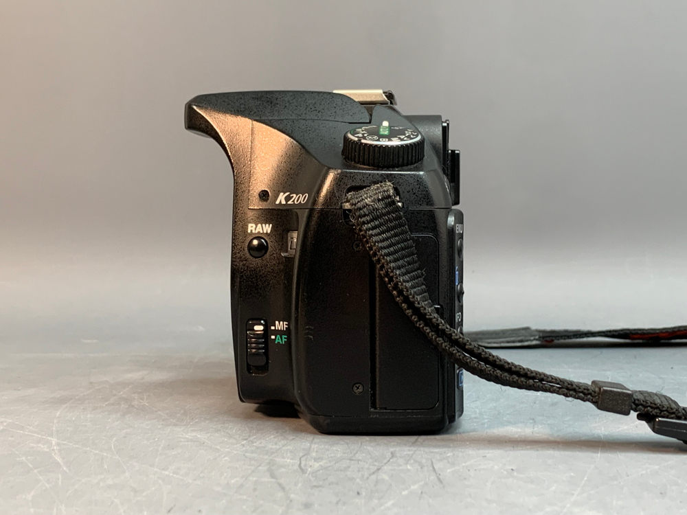 Pentax K200D Kit DA 18-55mm 25.000 кадров
