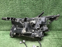 Битая Фара правая Toyota LC Prado 150 (17-нв) LED