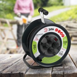 Удлинитель силовой ЭРА RMx-4es-3x1.5-30m-IP44(KG) на металлической катушке c заземлением 4 розетки 30м КГ 3х1.5мм2 | Силовые удлинители