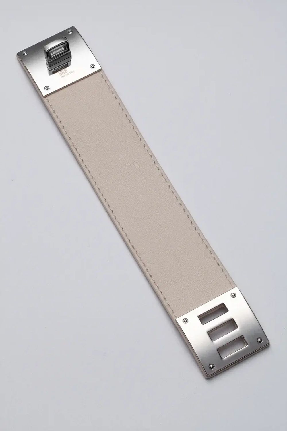 MISTRESS БРАСЛЕТ 14 MILK