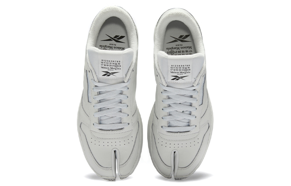 Кроссовки Maison Margiela X Reebok Classic Leather Tabi