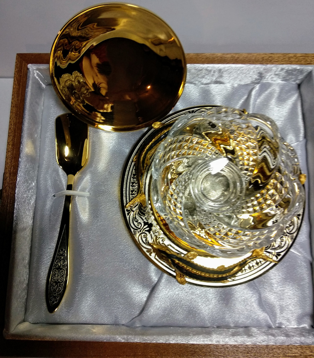 Икорница "Стерлядки" хрустальная чаша с крышечкой