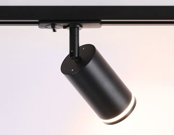 Трековый однофазный светильник со сменной лампой 1*GU10 GL5202 BK чёрный Track System Ambrella
