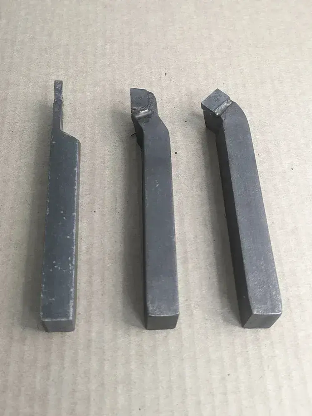 Набор резцов по металлу 16х10 для токарного станка 3 шт