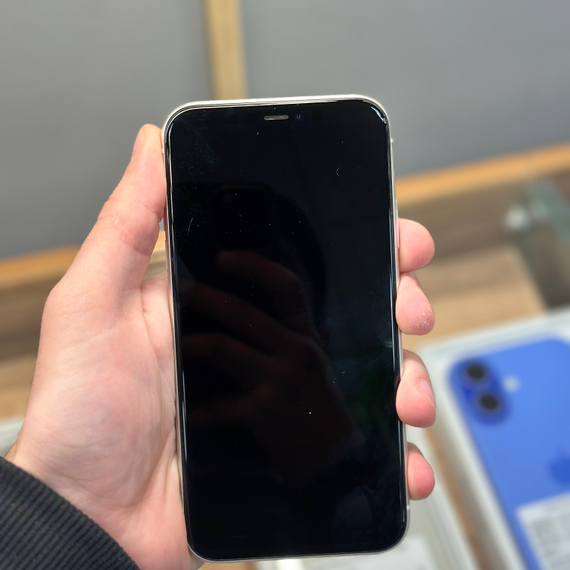 Apple iPhone 11 64gb White