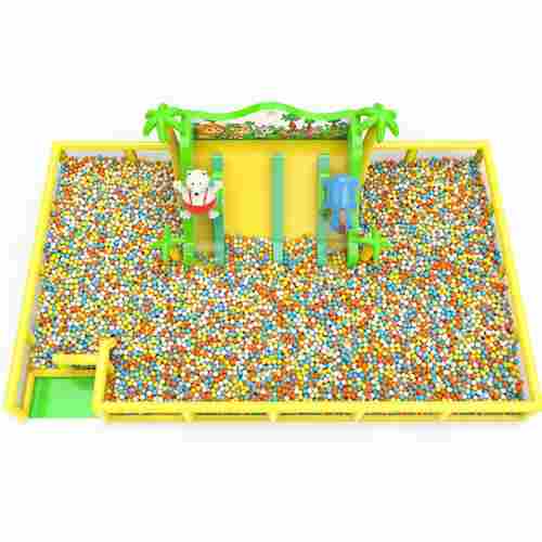 Большой сухой бассейн «Веселые зверята», 12х8х3,5 м — для детских развлекательных центров