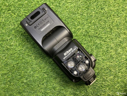 Nikon Speedlight SB-900 Покупка/Продажа