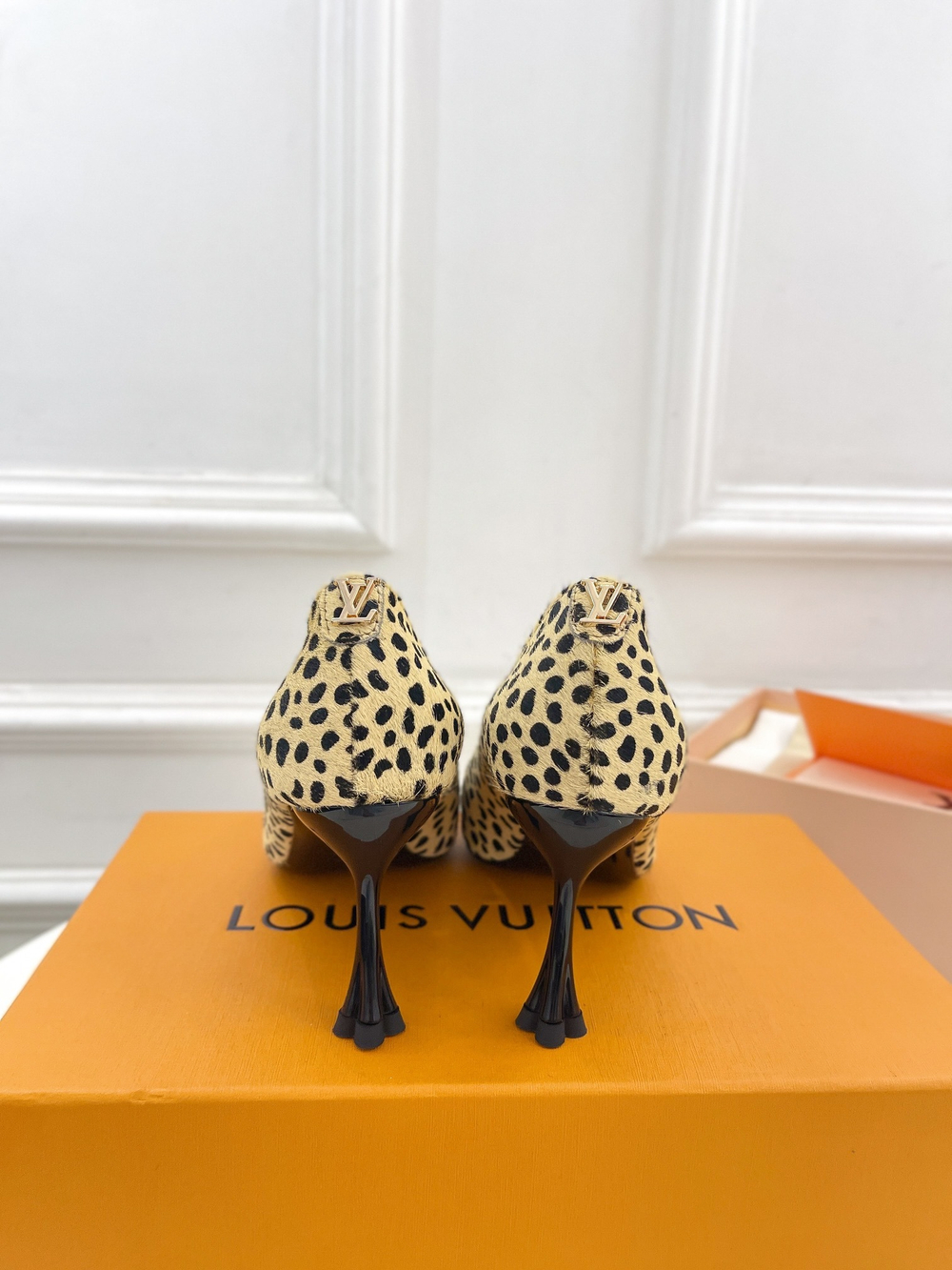 Louis Vuitton Blossom Pump