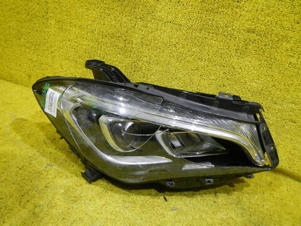 Битая Фара правая Mercedes CLA C117 (2016-2019) LED