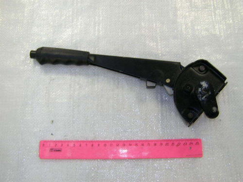 Рычаг ручного тормоза /2103, 21213/ в сборе (ОАТ)