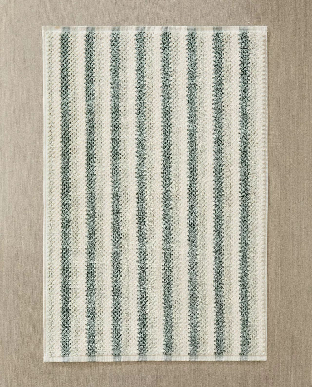 Zara Home - Жаккардовый коврик для ванной комнаты с геометрическим рисунком, синий, 50x80 см