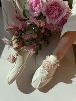 Сникерины из натуральной кожи c декоративным цветком LEONA