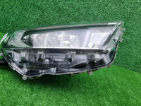 Фара правая Toyota RAV4 5 XA50 (2018-н.в.) LED