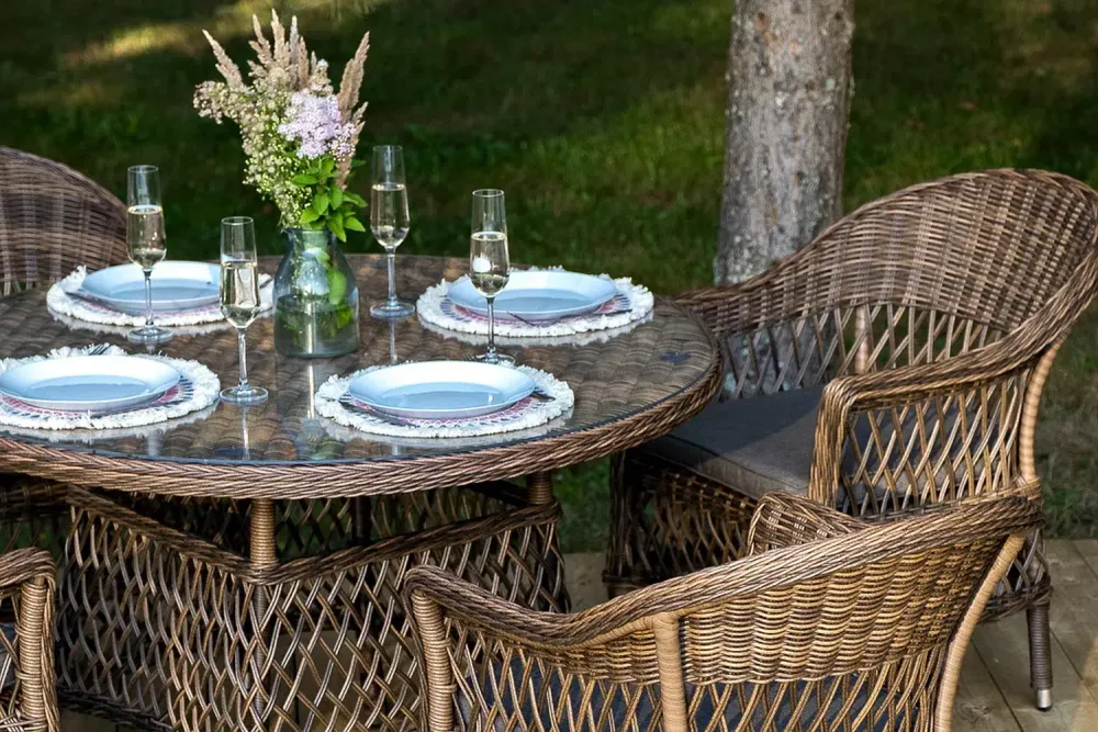 "Дольче" обеденная группа из искусственного ротанга, цвет коричневый