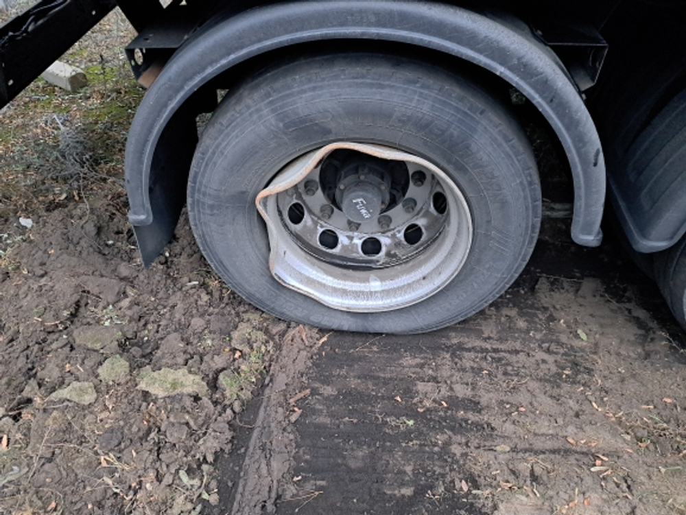 Туймазинский завод автобетоновозов 5893* Прицеп зерновоз 589315