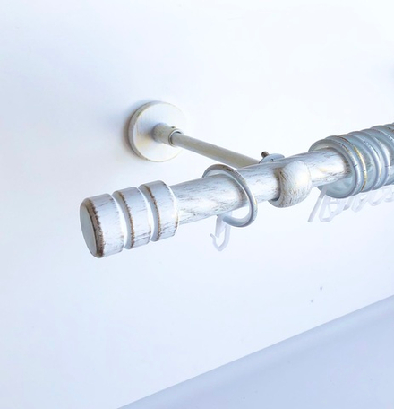 Карниз кованый витой для штор "Цилиндр-II" d20 мм однорядный, цвет белое золото