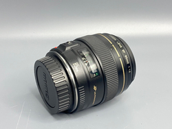 Canon EF 85mm 1.8 USM + ET-65III