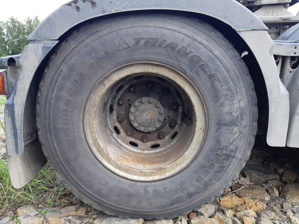 Volvo FH 6x4 Седельный тягач FH-TRUCK (Дизельный, 12,8 л, 428 л.с., АТ)