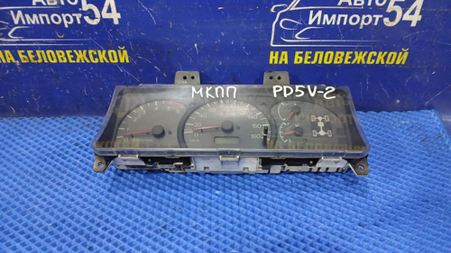 Щиток приборов MITSUBISHI DELICA 1998