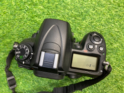 Nikon D7000 (115.000 кадров)