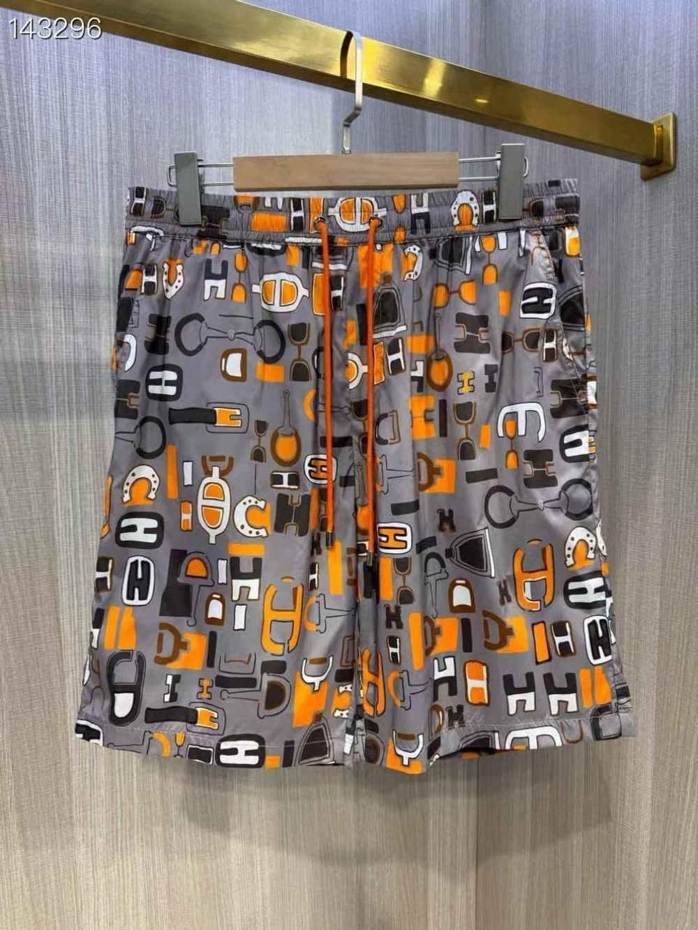 Шорты Hermes