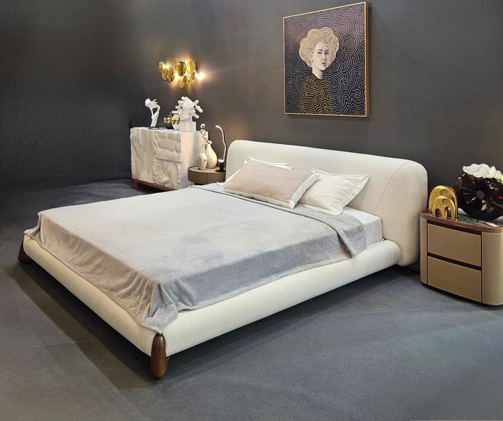 Дизайнерская кровать на ножках Softbay