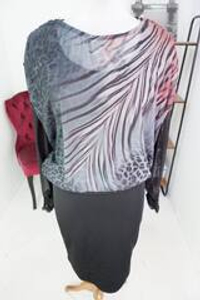 Платье обтягивающего кроя, маркировка 42, визуально на 48 размер, новое