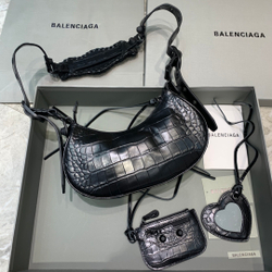 Balenciaga Le Cagole 26 cm