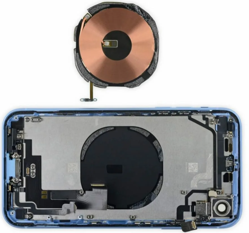 Замена индукционной зарядки на iPhone 12 Pro Max