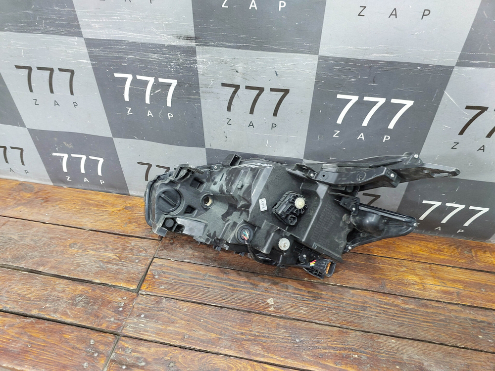 Фара правая Nissan Murano 3 (Z52) 14-22 Б/У Оригинал 260105BC5A