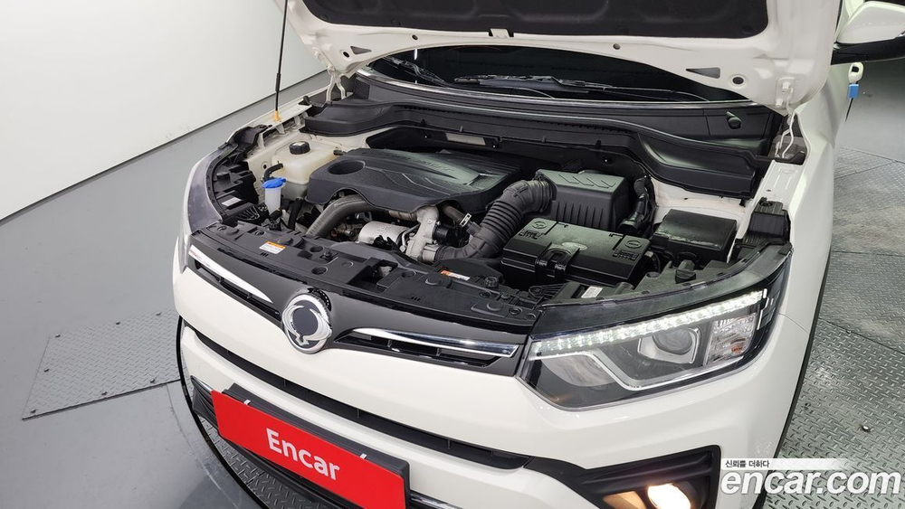 KG Mobility (Ssangyong) Very New Tivoli Бензин 1.5 2WD (09.2020)