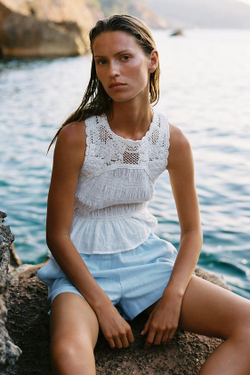 ZARA ШОРТЫ-БОКСЕРЫ ИЗ ЛЬНА, ГОЛУБОЙ