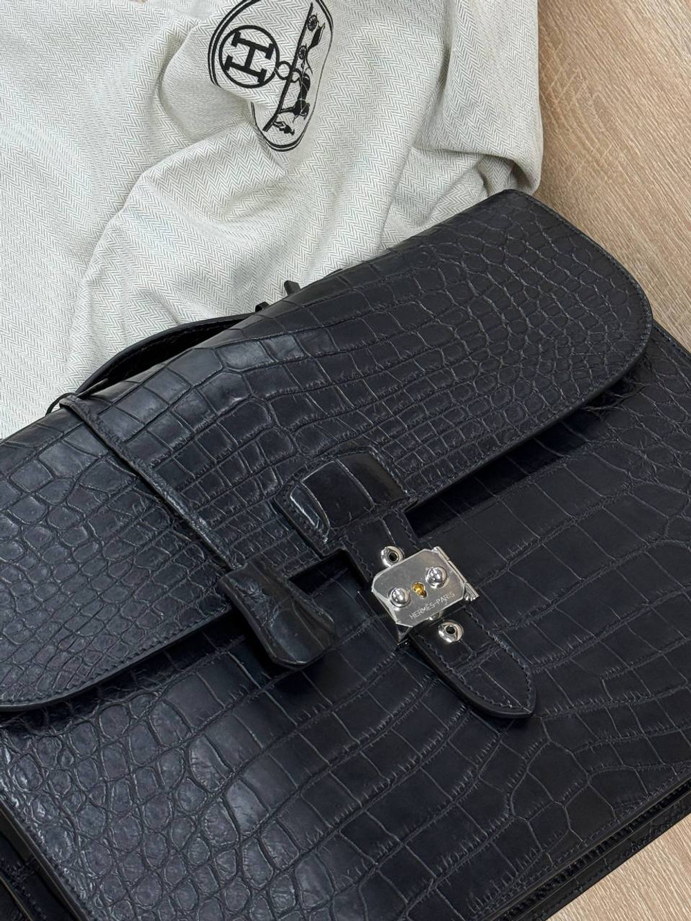 Портфель Hermes из кожи крокодила