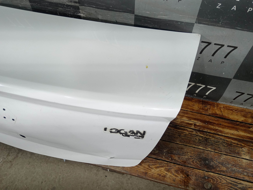 Крышка багажника Renault Logan 1 09-15 Б/У Оригинал 8201040207