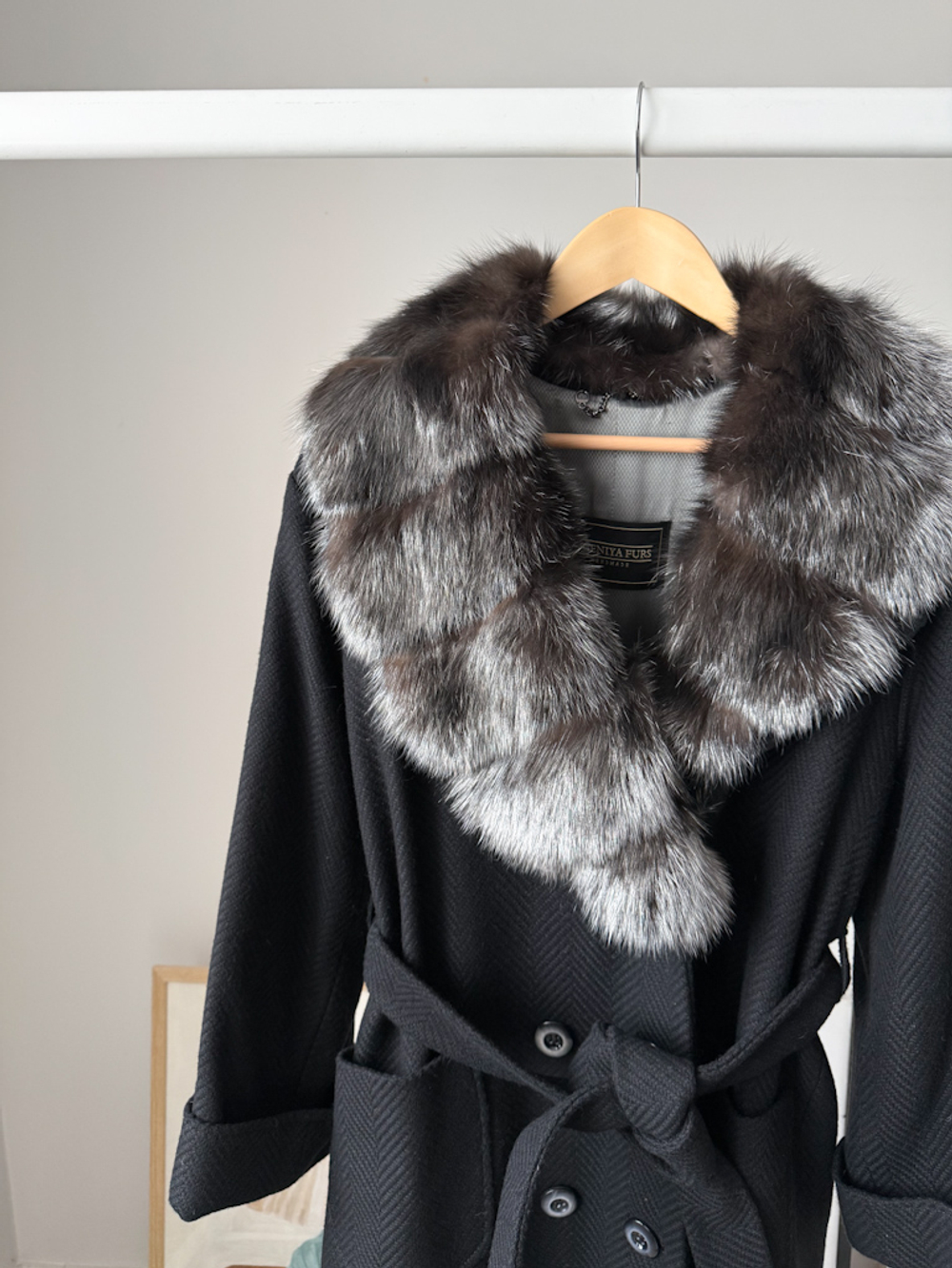 Пальто с натуральным мехом соболя Evgeniya Furs, S