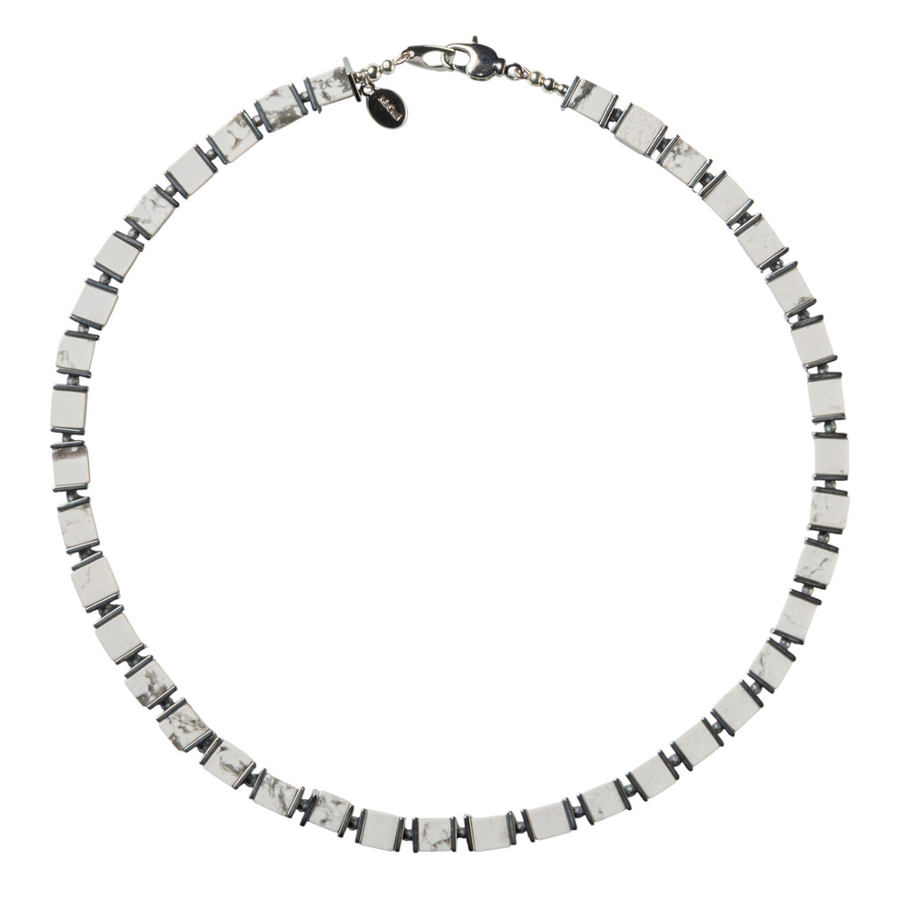 Колье "КУБ" cacholong