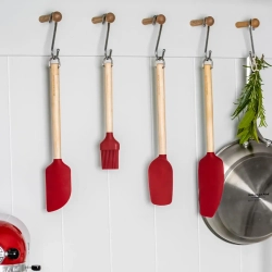 KitchenAid Лопатка Coreline 30 см силиконовая березовая красная