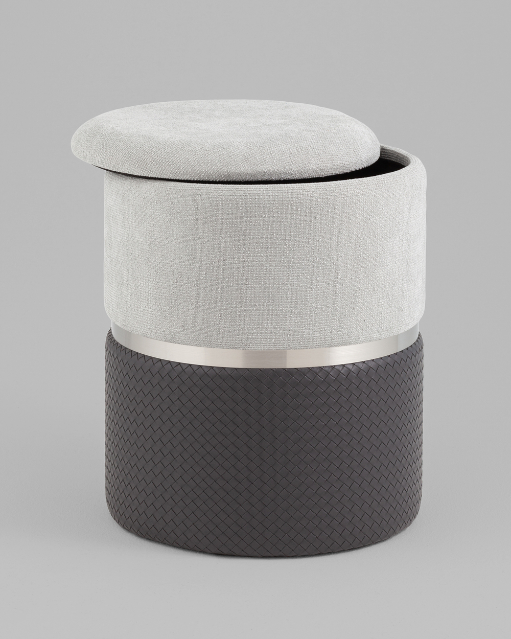 Пуф Кэрри с ящиком серебро шенилл серо-черный