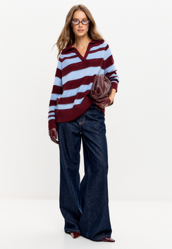 Свитер поло с V-образным вырезом