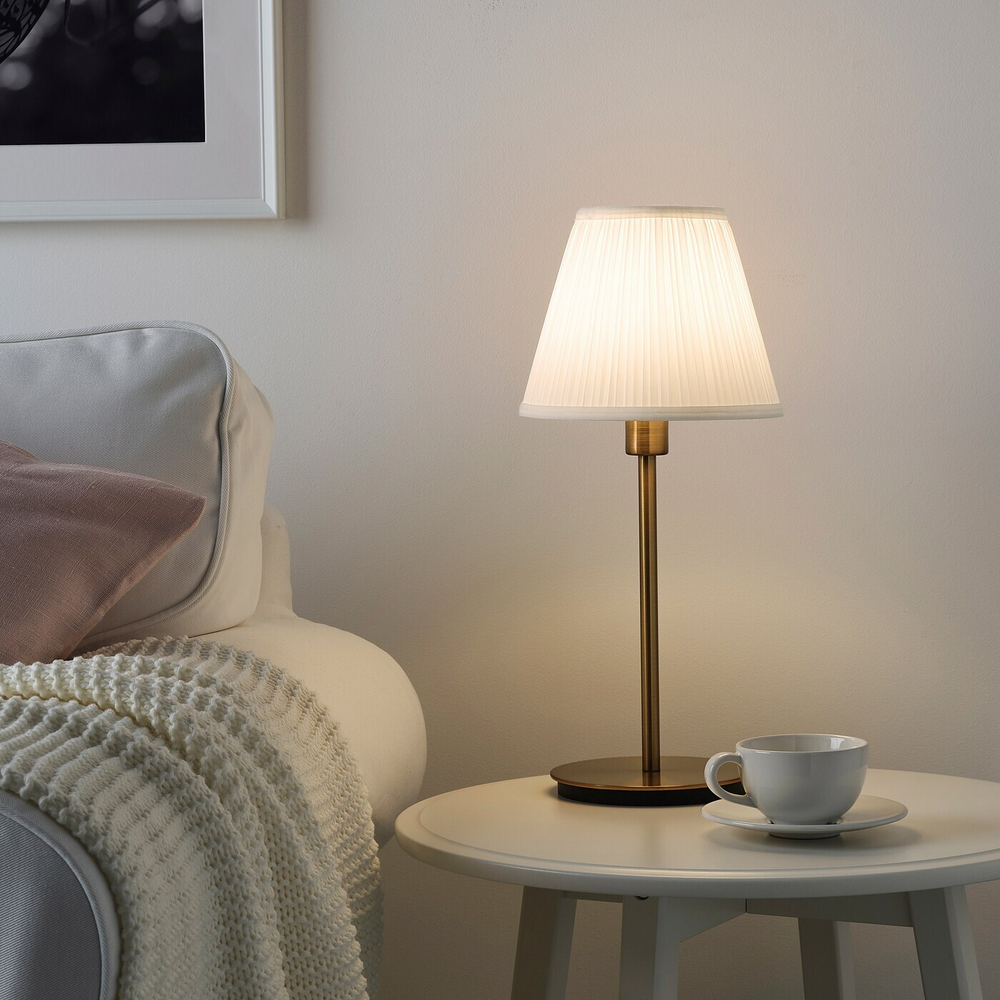 IKEA SKAFTET  (ИКЕА СКАФТЕТ)  -  Основание настольной лампы, цвет латуни, 30 см