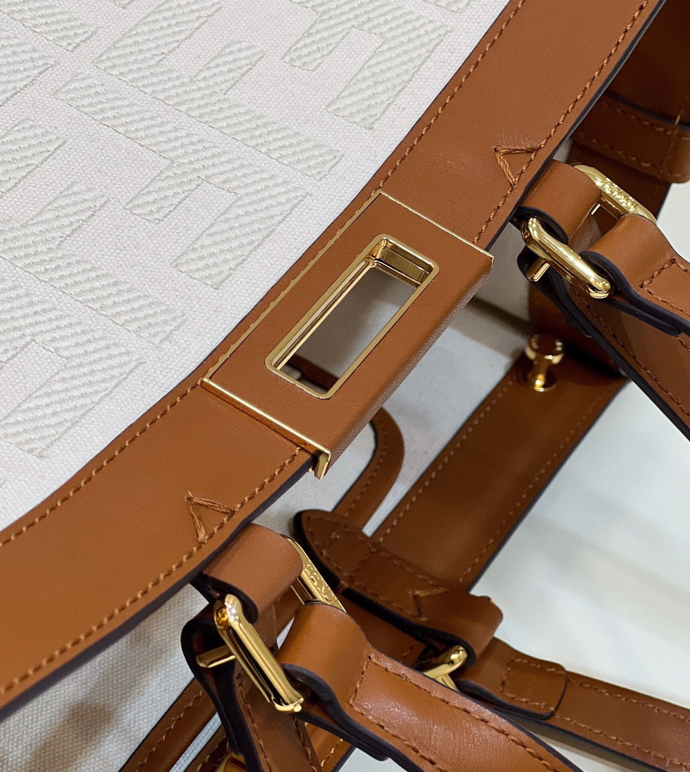 Fendi X-Tote